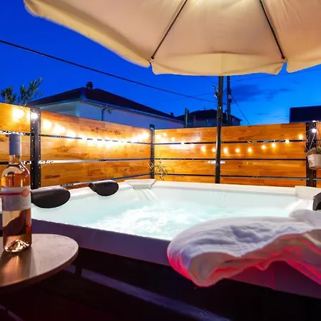 Ante Room's Guest house