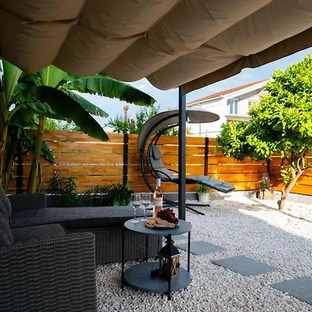 Ante Room's Guest house