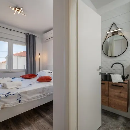 Ante Room's Gæstehus 3*